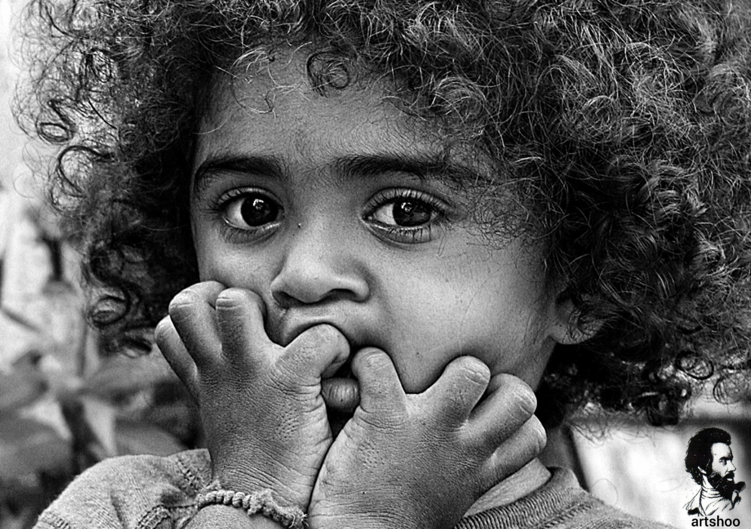 مدل کودک سیاه قلم